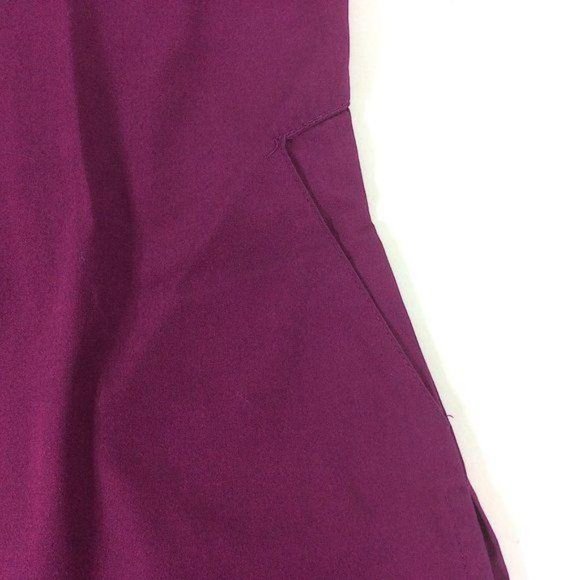4/$25 Reina Scrub Top Magenta Short Sleeve V Neck Womens Size XS - Picture 6 of 7